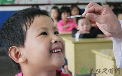 温度计怎么看水银线在哪（水银体温计怎么使用）